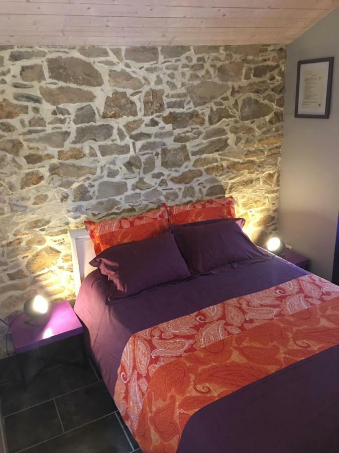 La Forestiere Pigeonnier Monclar-de-Quercy Eksteriør billede